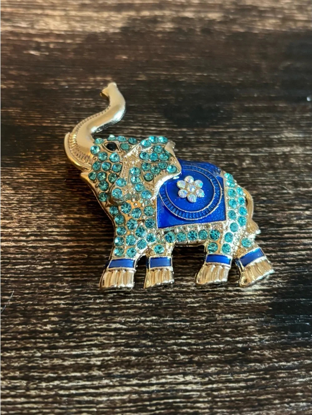 Mint‎ Blue and Teal Elephant Brooch